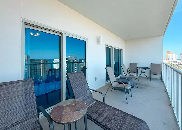 Crystal Tower 902 Holiday home *